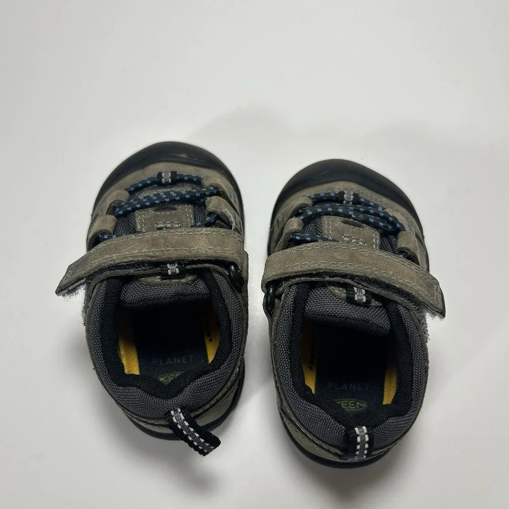 KEEN‎ Newport Shoe Infant 4 Brown Leather Hiking Shoes Kids Hook Loop